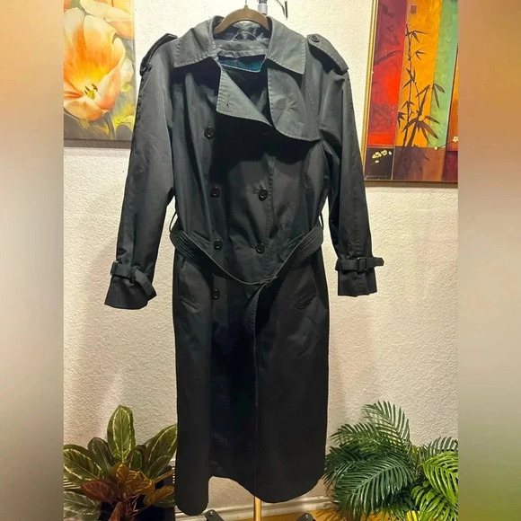 Neil Martin black coat women’s size 10R - Picture 1 of 15